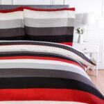 AmazonBasics - Single Red Stripe Bedding 12