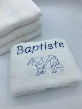 Personalized embroidered bath towel 4