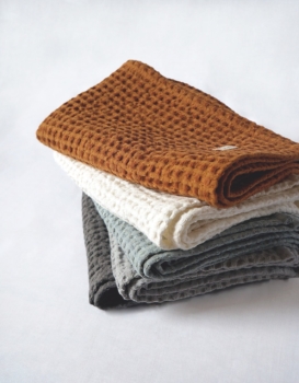 LetItWrinkle - Linen Embossed Towel 1